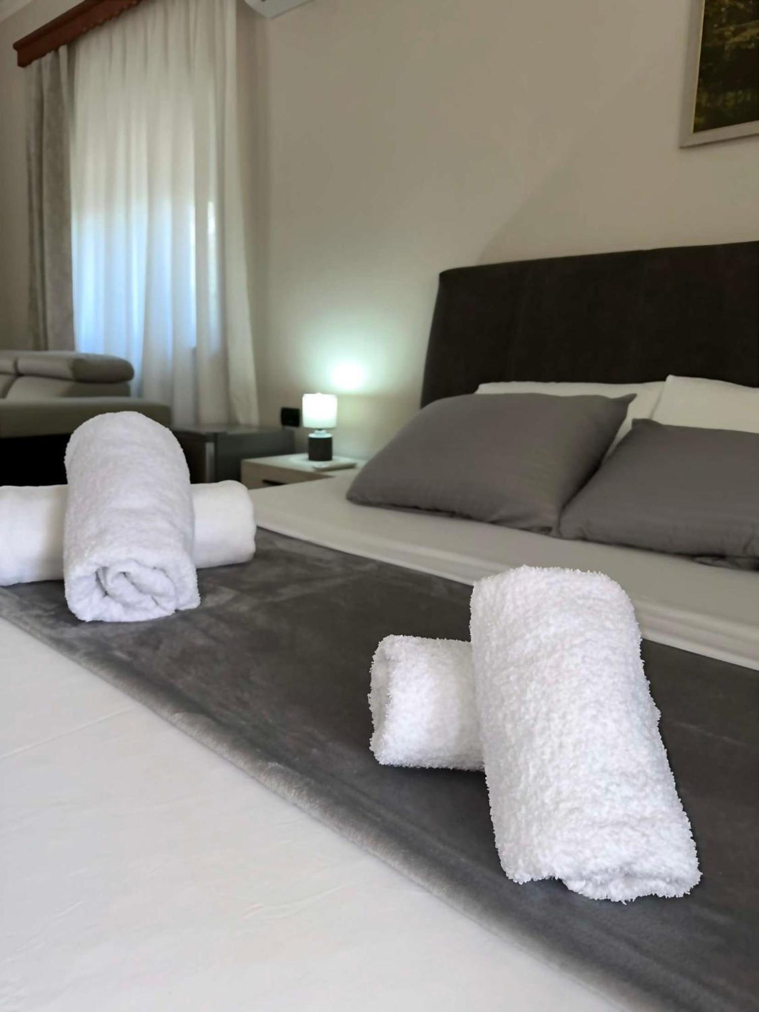 Guest House Pulake Берат Экстерьер фото