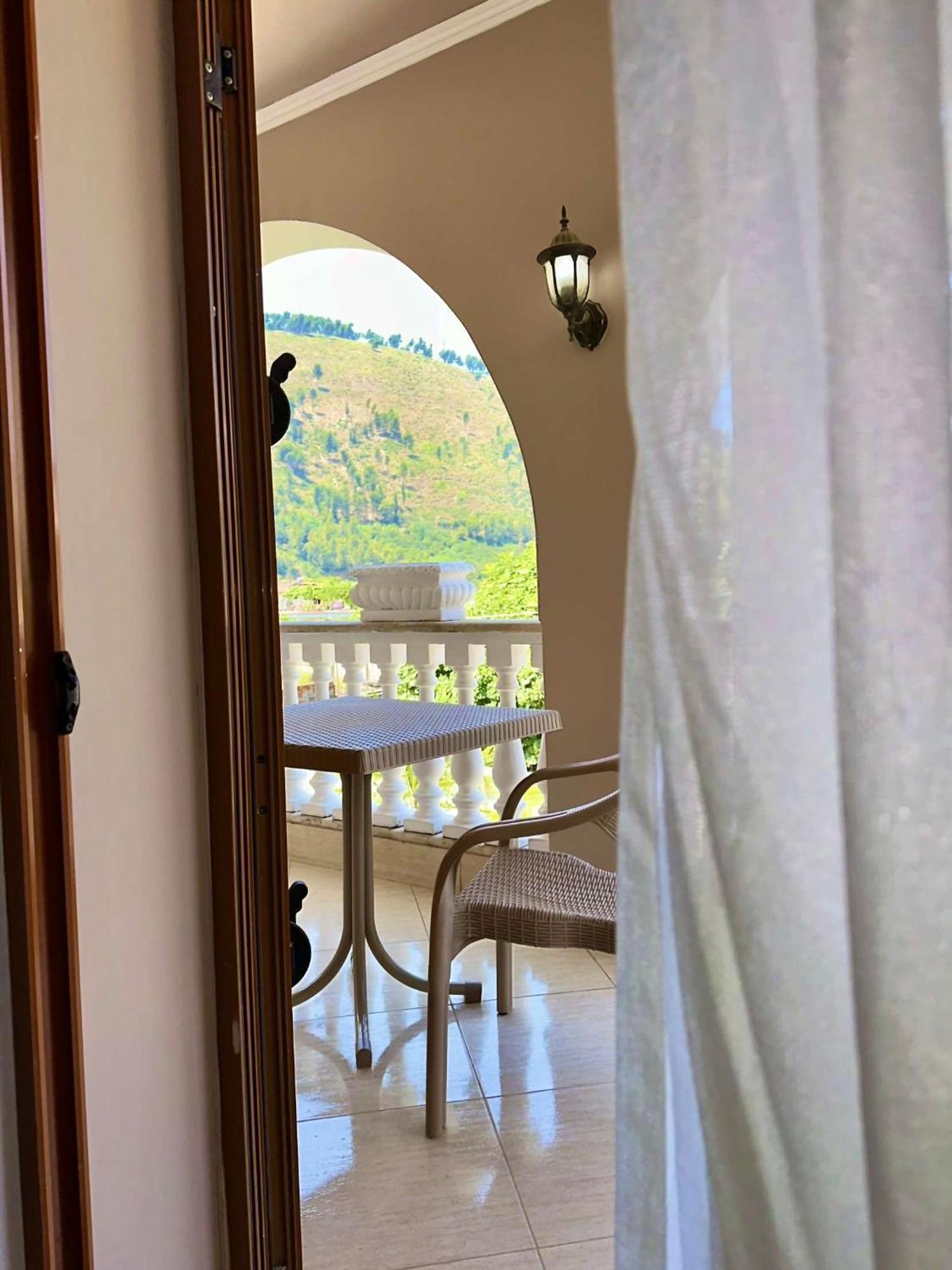 Guest House Pulake Берат Экстерьер фото
